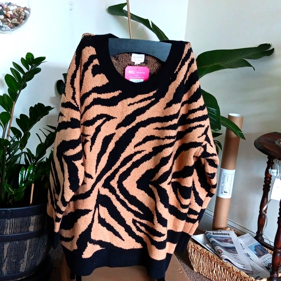 Ingrid & Isabel Sweaters - Ingrid and Isabel  Sweater Size Various NWT  Maternity